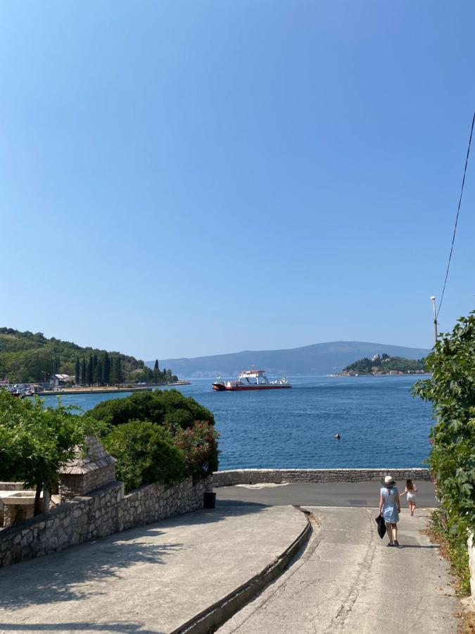 Apartman Irena Tivat Exteriör bild