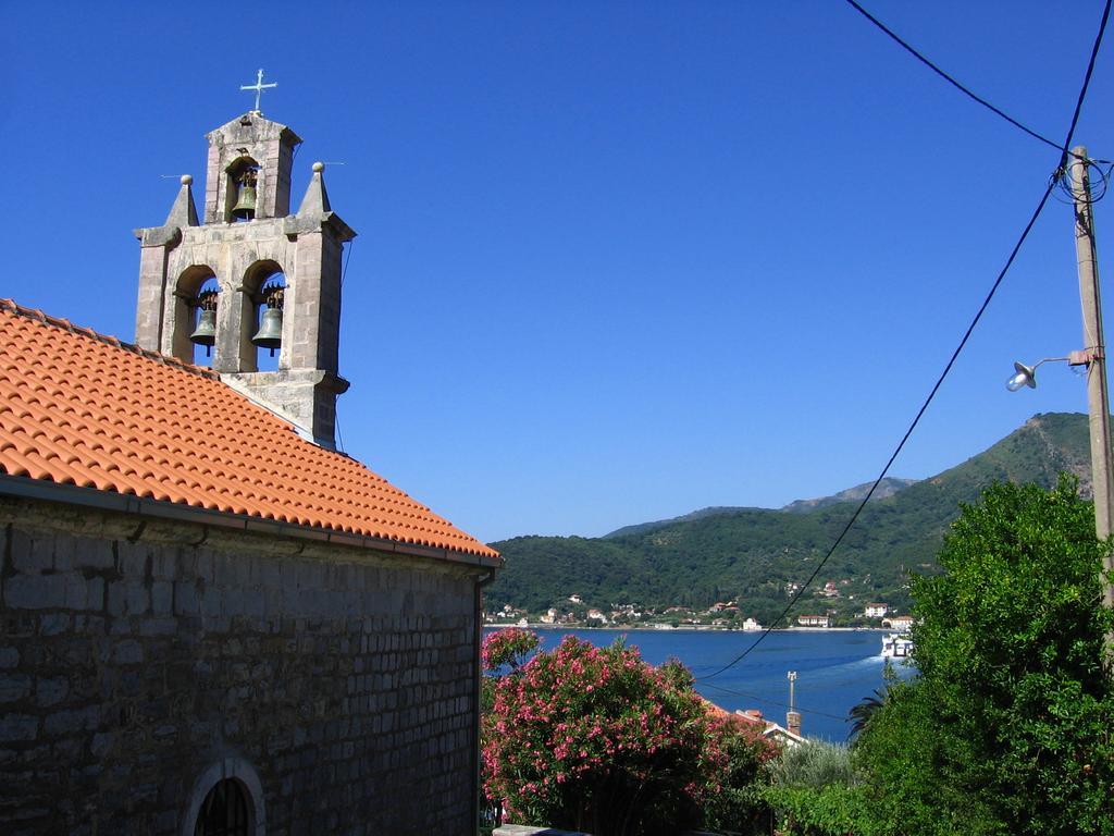 Apartman Irena Tivat Exteriör bild