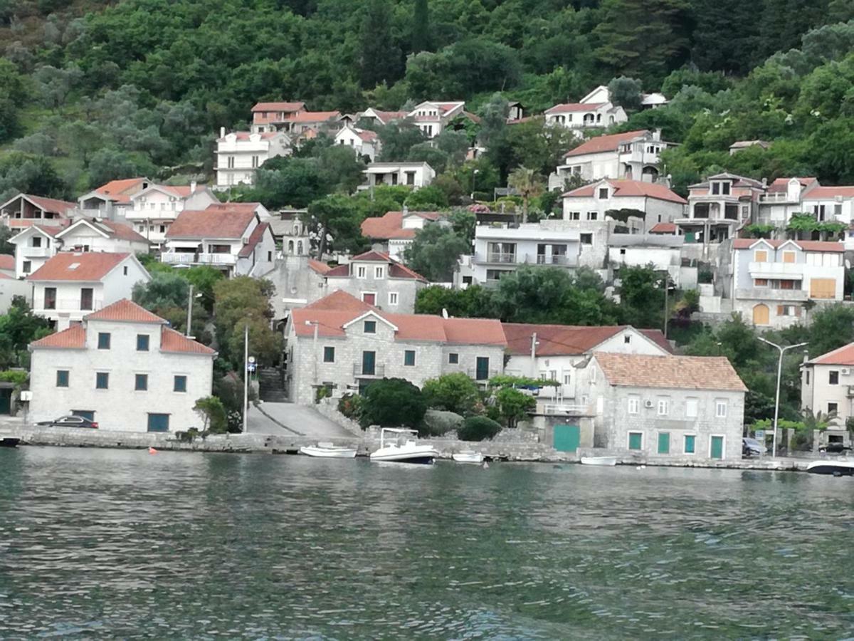 Apartman Irena Tivat Exteriör bild
