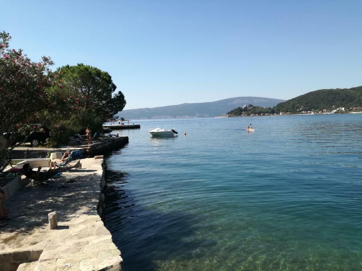 Apartman Irena Tivat Exteriör bild